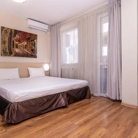 Hotel Family Madrid *