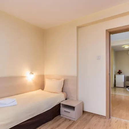 Family Madrid 소피아