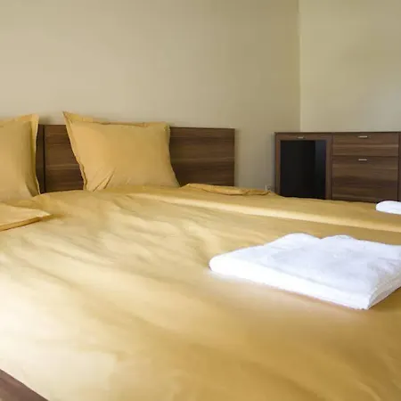 Family Madrid * 소피아