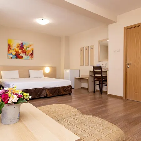 Hotel Family Madrid *