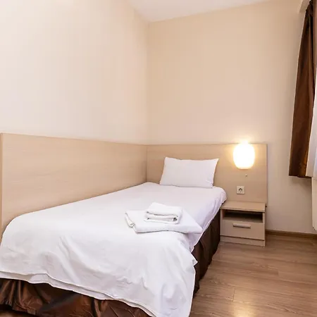 Family Madrid Szófia