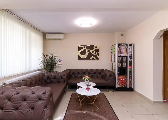 מלון Family Madrid *