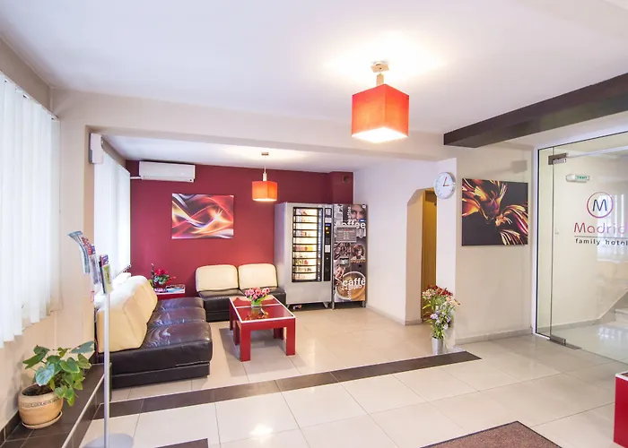 מלון Family Madrid
