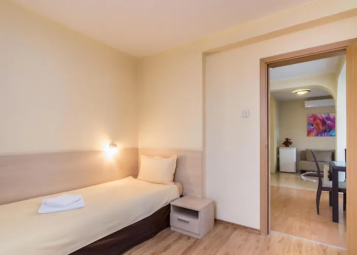 Family Madrid סופיה